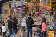 潮玩店获客难？这10种方法让你业绩翻倍！